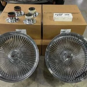 24 inch all chrome staggered spokes and steering wheel 24×10