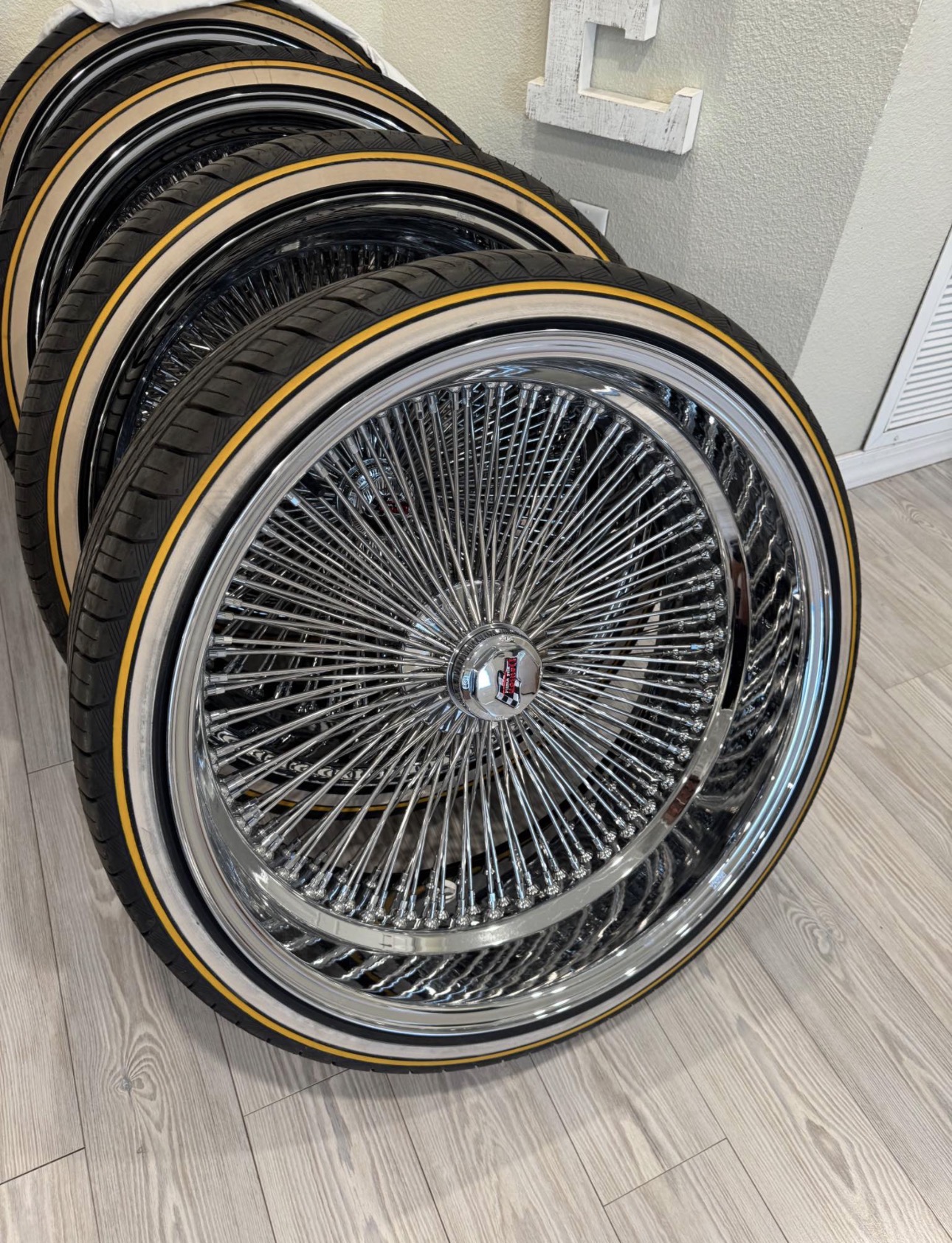22 inch chrome spokes with vogue tires come with all hardware and hammer 22 inch chrome spokes with vogue tires come with all hardware and hammer